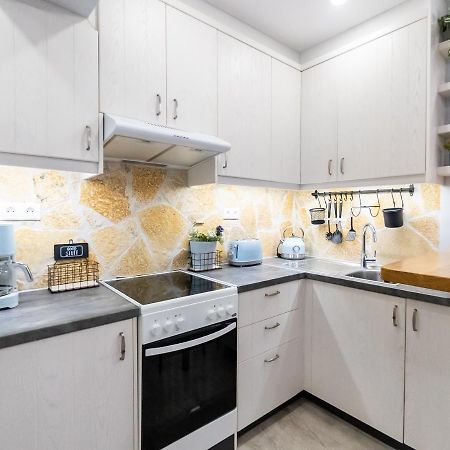 Mai Apartment Corfu  ภายนอก รูปภาพ